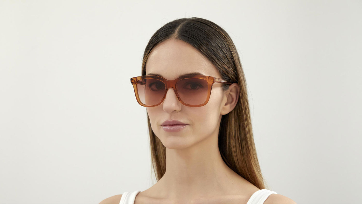 CH0079S 002 transparent orange