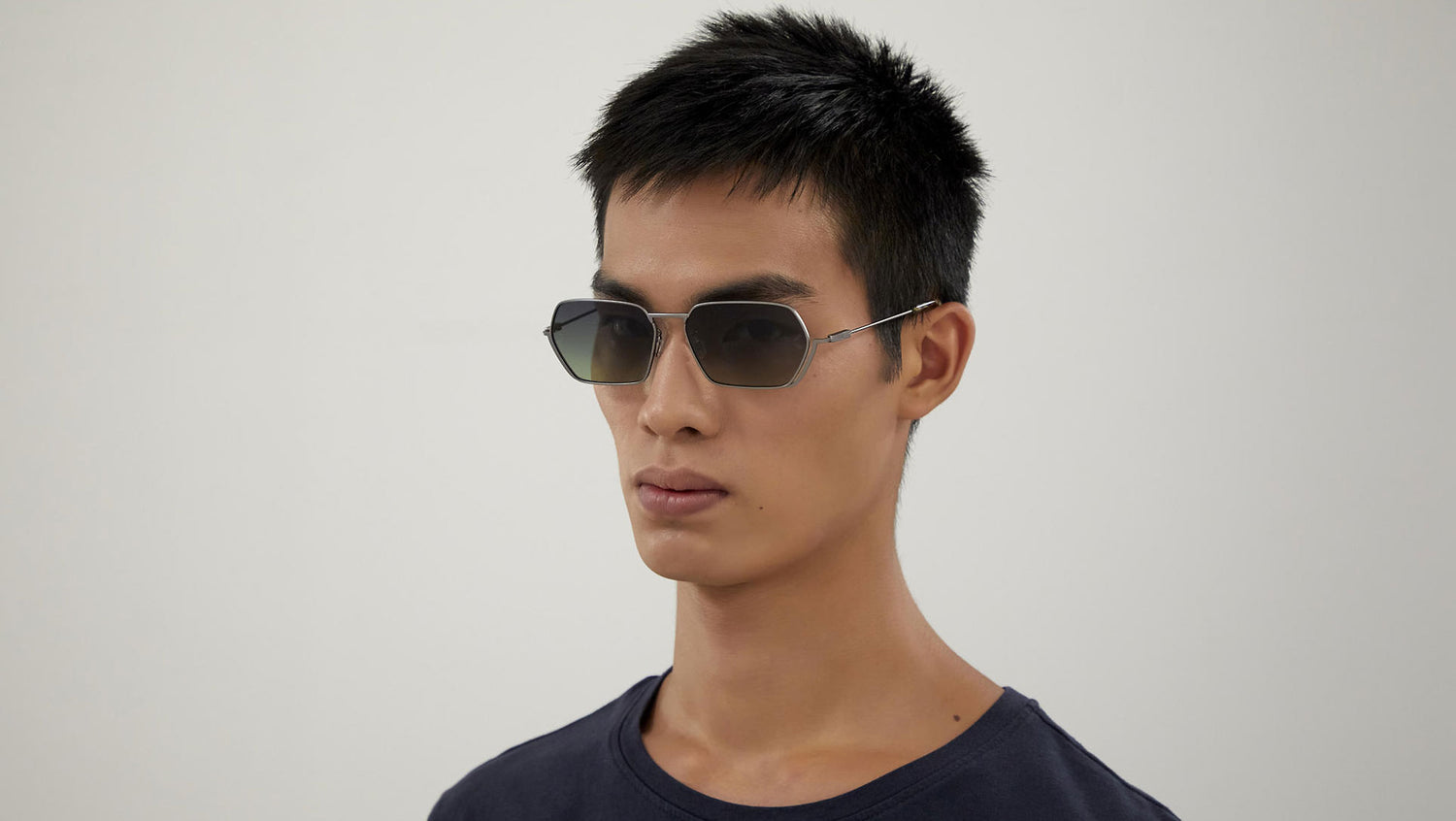 MQ0351S 004 light ruthenium