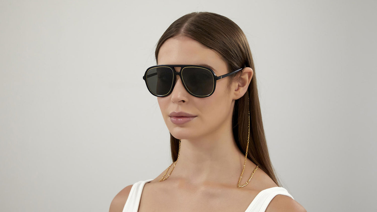 GG1077S 001 shiny black