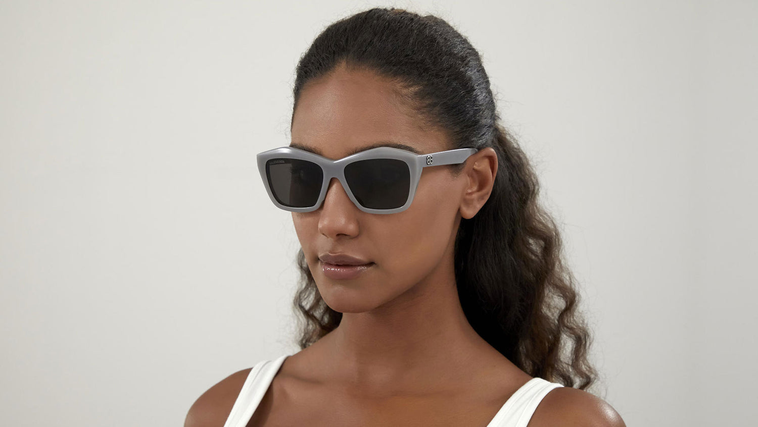 BB0216S 004 shiny grey