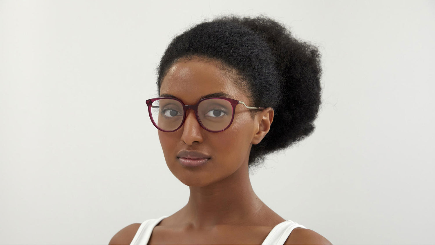 GG1008O 002 transparent violet